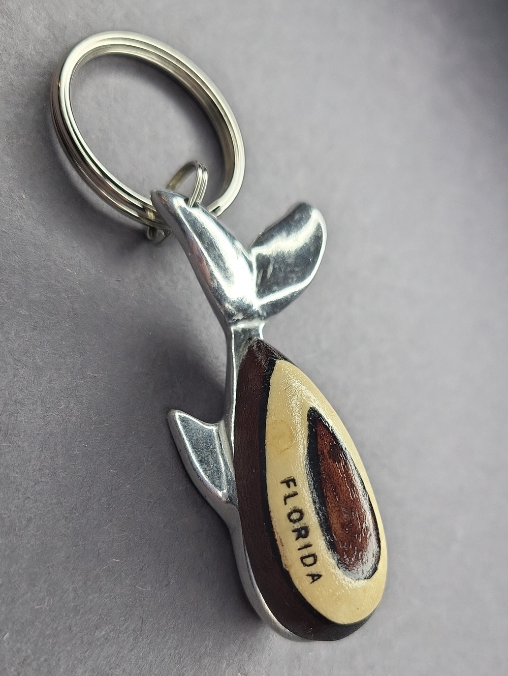 Whale Keychain - Picture 1 of 3